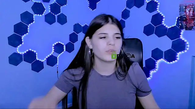 lizzie_boom_のライブXXXチャット