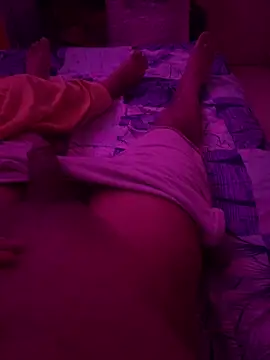 Daddyfuck_01: διαδικτυακό σόου στην κάμερα