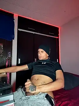 BADFUCKPUSSYHARDCORE: вебкам-шоу