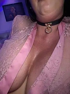 TiffanyRoxxのウェブカメラショー