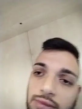 Francescodicristina44 网络视讯表演