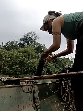 hd_love69 Adlı Modelin Canlı XXX Sohbeti