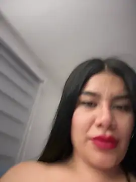 Issane_Peru লাইভ XXX চ্যাট