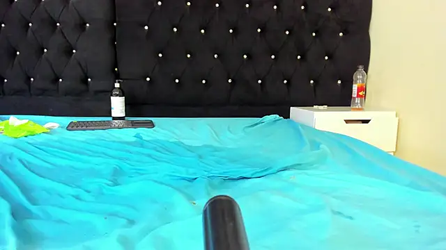 دردشة JisooLuv الجنسية المباشرة