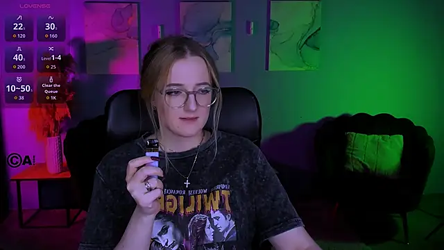 luna_berryy's Live XXX Chat