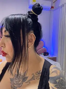 eva_sexx69's Webcam Show