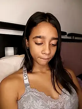 Živý XXX chat Zoe_Sweett18