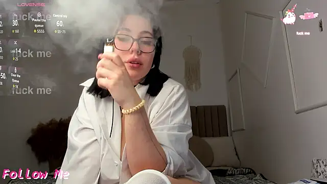 Živý XXX chat Kittycat_meooow