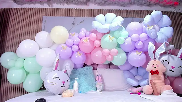 Nicolee19 Obrolan Langsung XXX