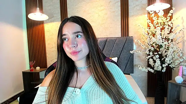 XXX chat uživo modela Anissa_m_