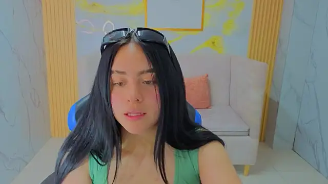 sarita_09_s live XXX chat