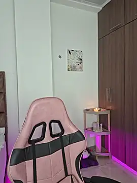 heyshaa 现场XXX聊天