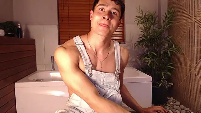 AustinJones_ 现场XXX聊天