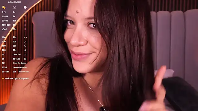 emperatriz_reyes Live XXX Chat