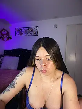 Chat XXX Live carolina16love