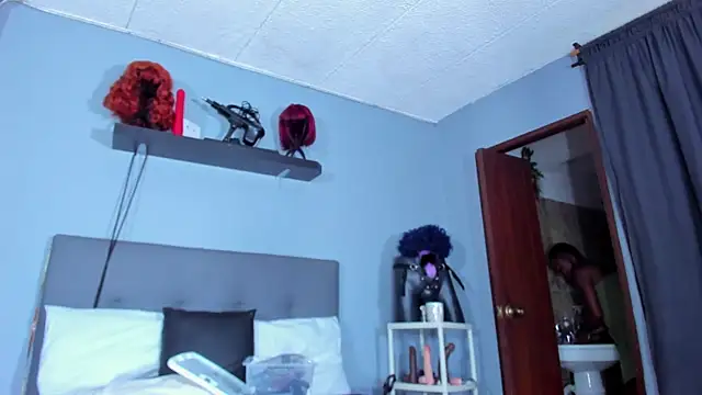 XXX chat uživo modela Coco_Kiss