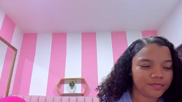 ISABELLA_020's Live XXX Chat