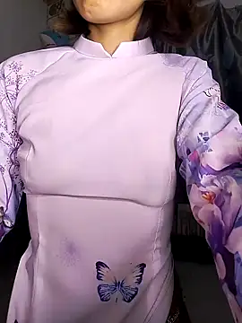 Czat XXX na żywo – Lucy_limon