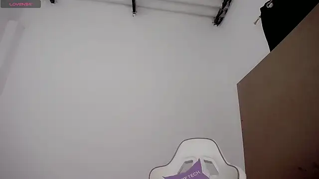 hello_kityy25's Live XXX Chat