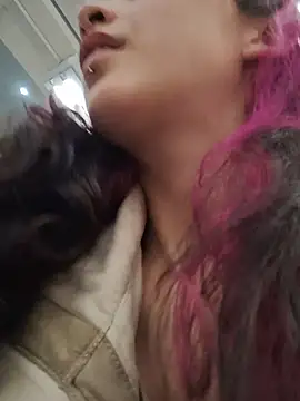 _Laary_LilyのライブXXXチャット