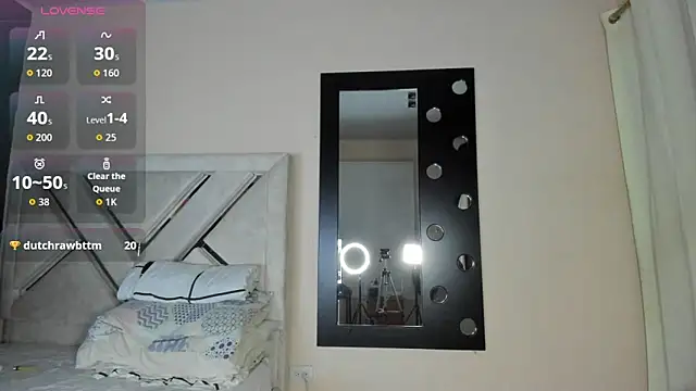 Chat +18 de antonio_aguilarx ao vivo