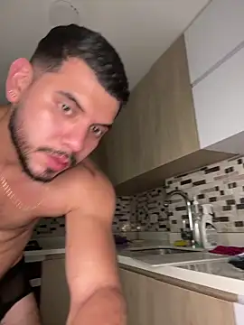 Dimitri_Bass' Webcam Show