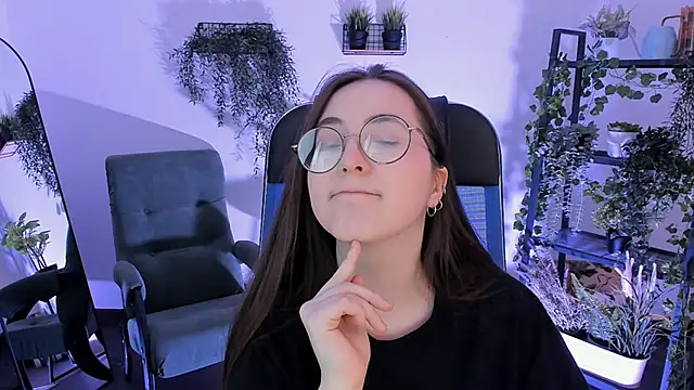 แชท XXX สดของ VirtuallVoyant