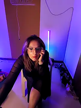 Rubi424 লাইভ XXX চ্যাট