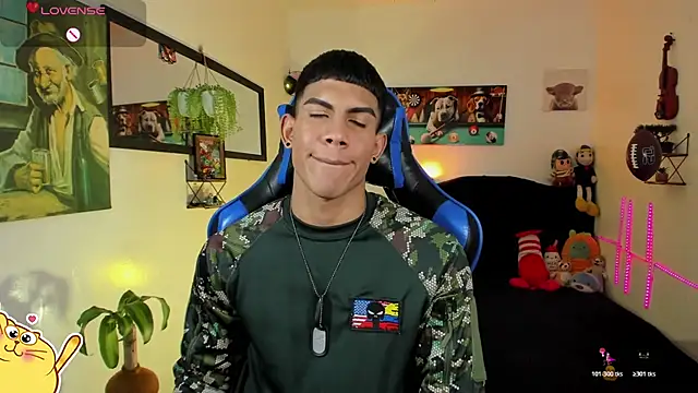 Show modela Damian_latinxxx na web-kameri