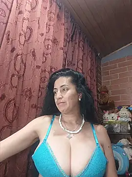 Alexandrina: онлайн-секс-чат