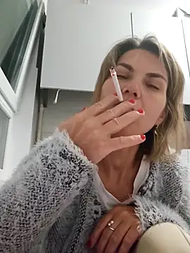 Онлайн чат XXX FeliciaKrige