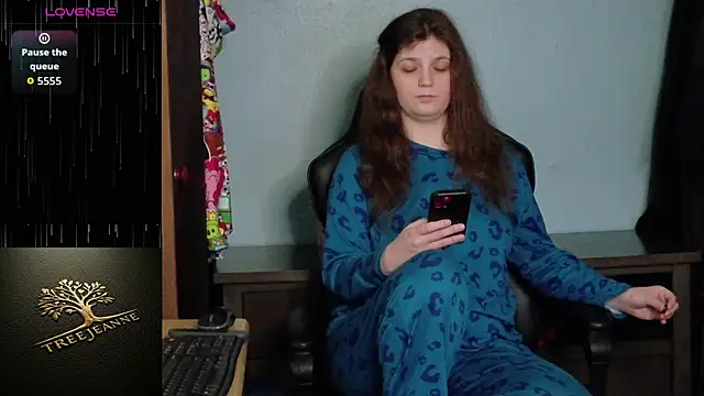 TreeJeanneのライブXXXチャット