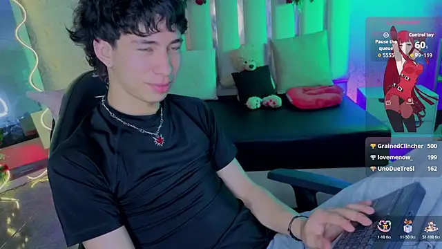 Chat XXX en directo de kaelwolf_tay