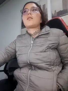 mara_adiction: онлайн-секс-чат