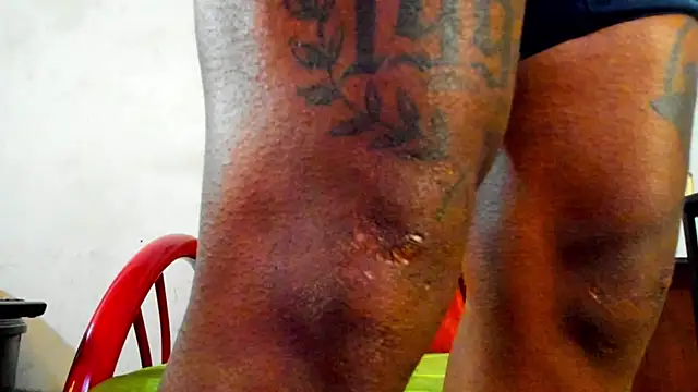 ZIANY_2301 webcam show