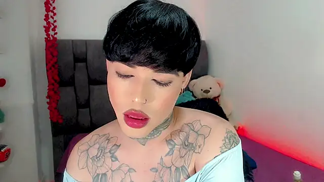 Czat XXX na żywo – little_star_porn