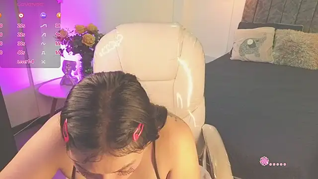 Abigaiil__ds live XXX chat