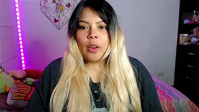 EllieMoonX Show Webcam