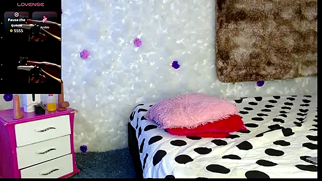 Chat XXX Live bella_warzon