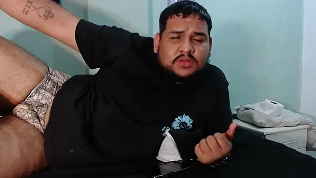 enzzo_rossi 现场XXX聊天