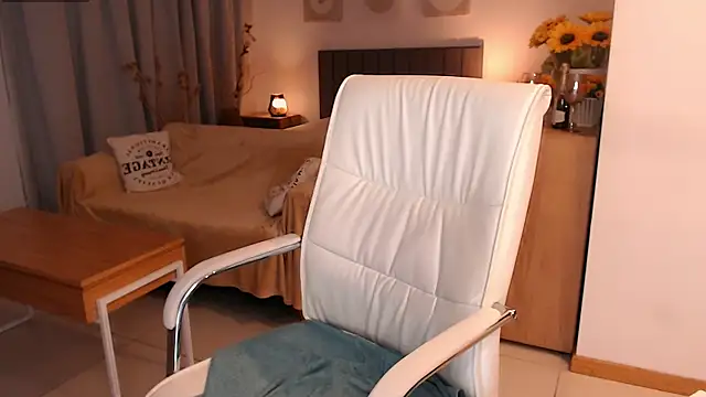 Chat XXX Live Tilly_Eliot