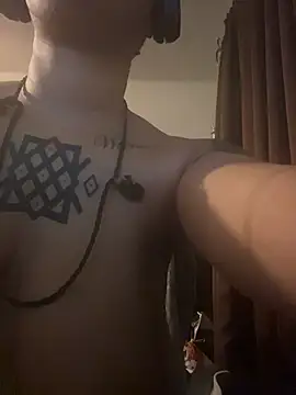 Chat XXX Live nickytheehawtie