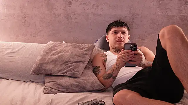 Chat +18 de Nicky_and_Blake ao vivo