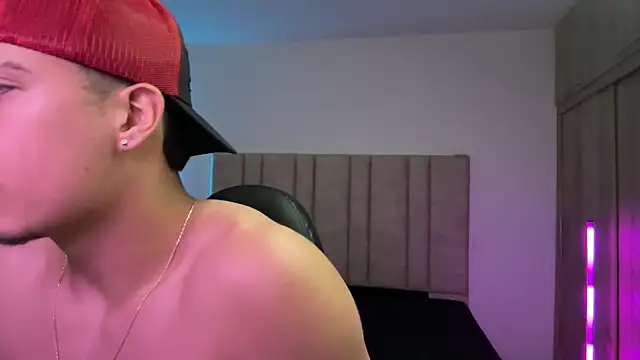 CHRIS_MORGAN1's Webcam Show