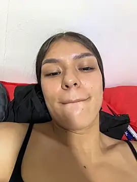 TaylorrHill's Live XXX Chat