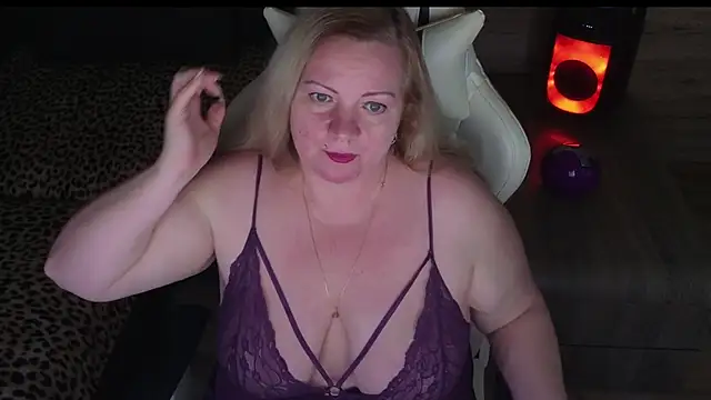 Онлайн чат XXX MolligSpielle