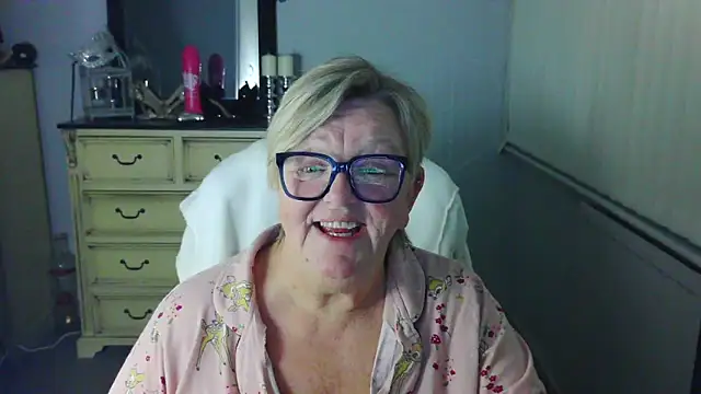 BridgetBlueEyes Live XXX-chat