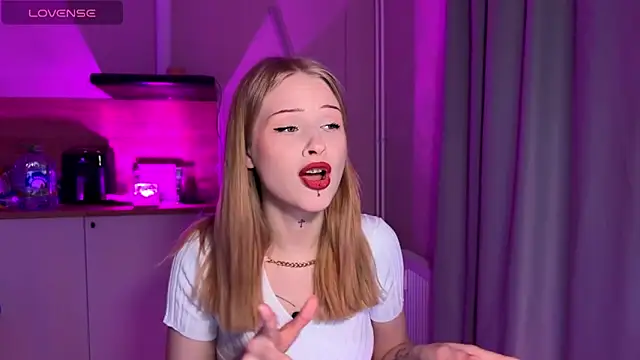 XXX chat uživo modela lisa_barbie