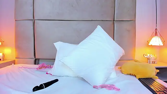 Czat XXX na żywo – lucianasmith_