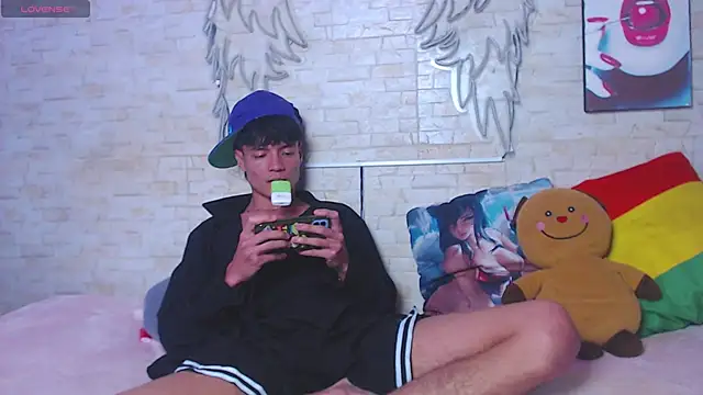 alex_russo__ Webcam show